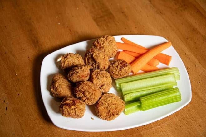 Boneless Wings Basket.